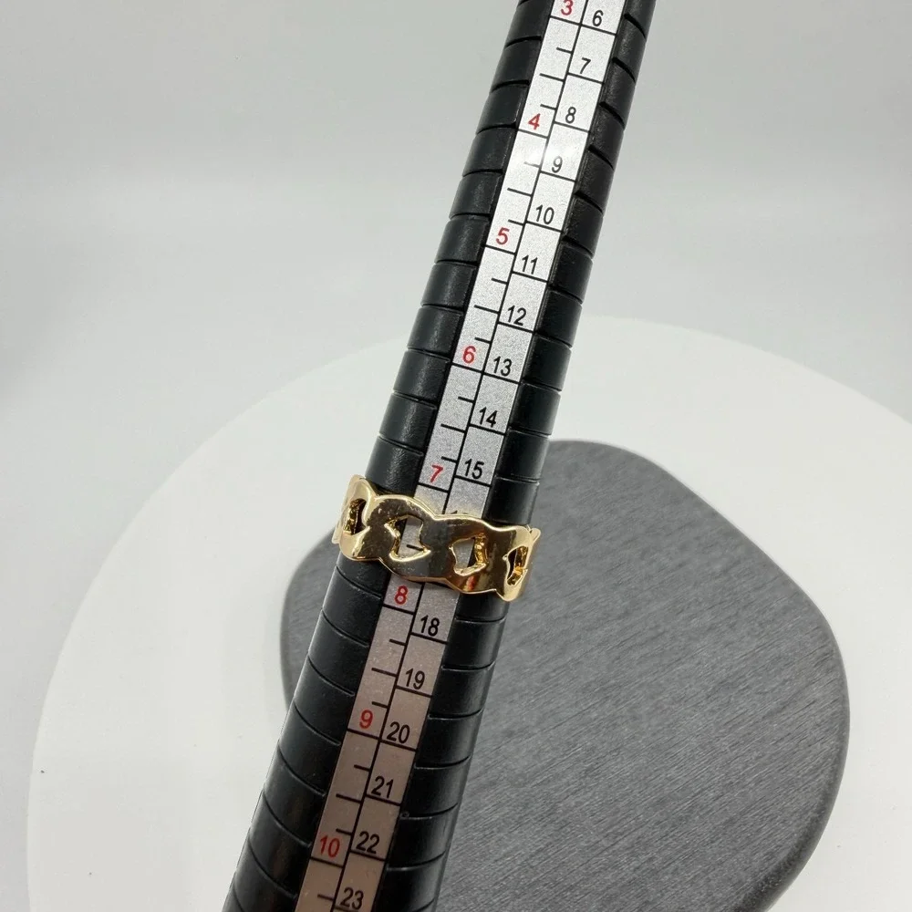 Y2K Gold Tone Cutout Link Band Ring Stackable Minimalist Fashion Jewelry Gift